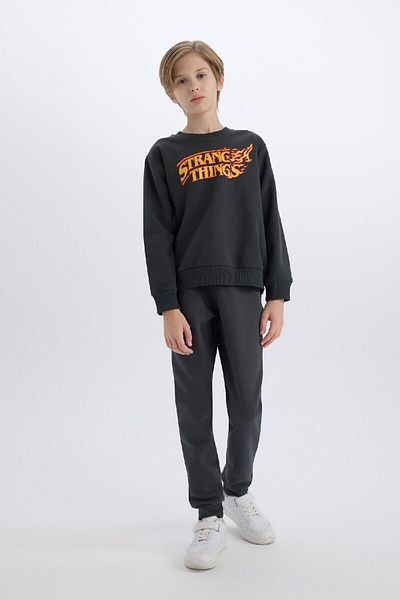DeFacto Boy's Stranger Things Crew Neck Thick Sweatshirt D4791A824Wn