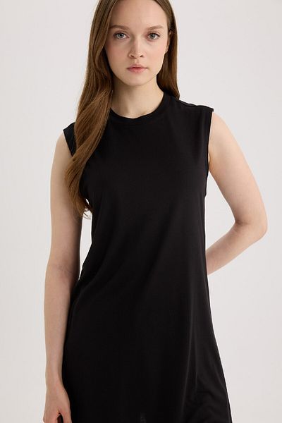DeFacto Regular Fit Crew Neck Sleeveless Black Tunic A8352Ax25Sp