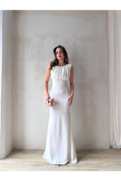 Mooi Butik White Wind Maxi Dress 7401