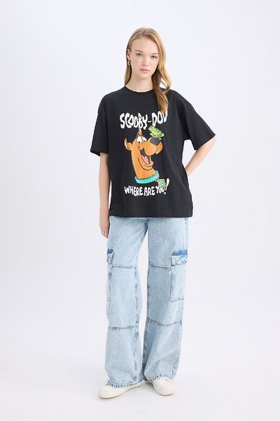 DeFacto Scooby Doo Oversize Crew Neck Back Print Short Sleeve T-Shirt D9106Ax25Sm