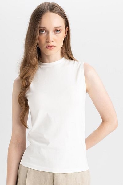 DeFacto Crew Neck Sleeveless Basic Plain T-Shirt Tunic D4894Ax24Wn