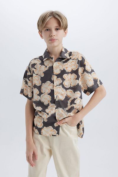 DeFacto Boy's Viscose Print Polo Neck Shirt - Wide Fit, Short Sleeve D7763A825Sm
