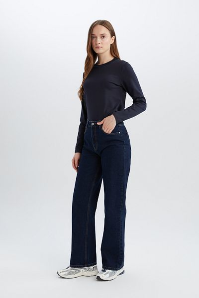 DeFacto Regular Fit Crew Neck Basic Sima pamut hosszú ujjú póló E0289ax25sp