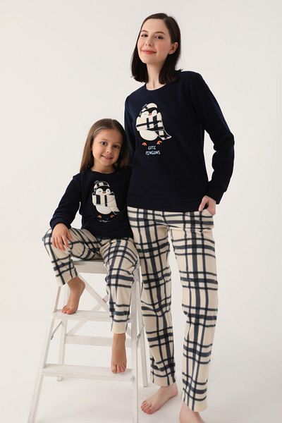 Arnetta 2662-2 Girl's Fleece Pajama Set