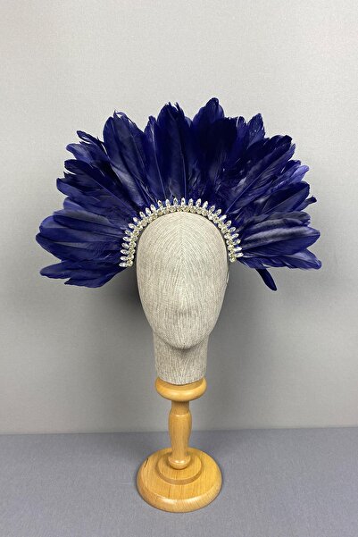 Limelia إكسسوار تاج هينا للعروس من موديل هيرا مزين بالريش والأحجار باللون الأ...