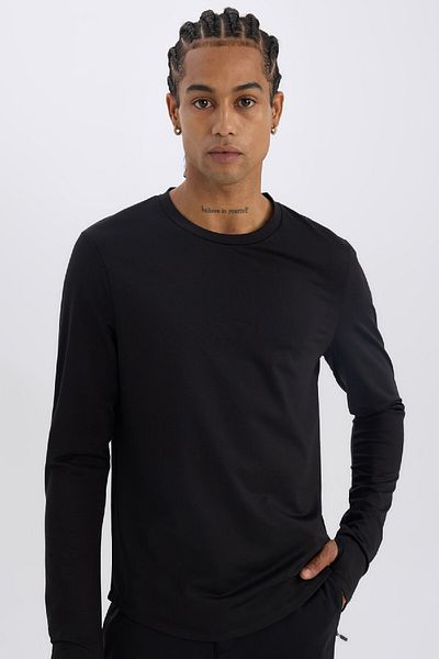DeFacto Fit Slim Fit Slim Fit Crew Neck Sportsman μακρυμάνικο μαύρο μπλουζάκι A3961ax24wn