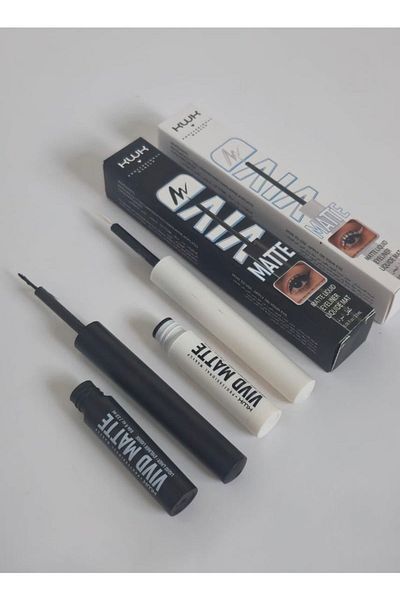 KWK 2-Piece Waterproof Black and White Eyeliner Set