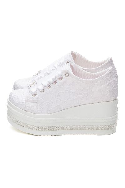 Stilo Stylish White Wedding Dress Shoes, Lace Embroidered Light Sole Quality Design