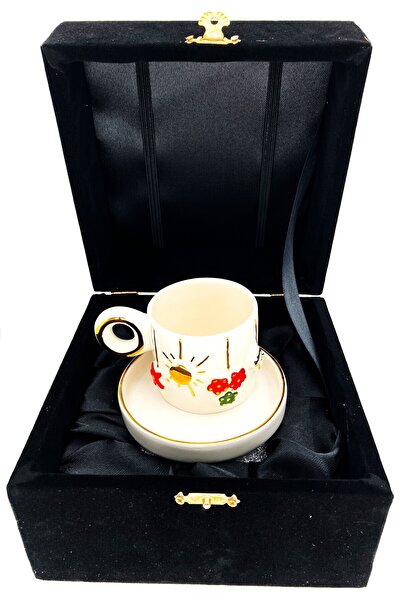 Celines Wonders Tasarim Fincan El Yapimi Fincan Altinli Fincan Seramik Fincan...