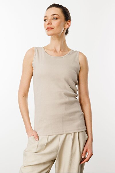 Desen Triko Μπεζ γυναικείο μπλουζάκι με λαιμόκοψη καμισόλα με βαμβακερό λουράκι