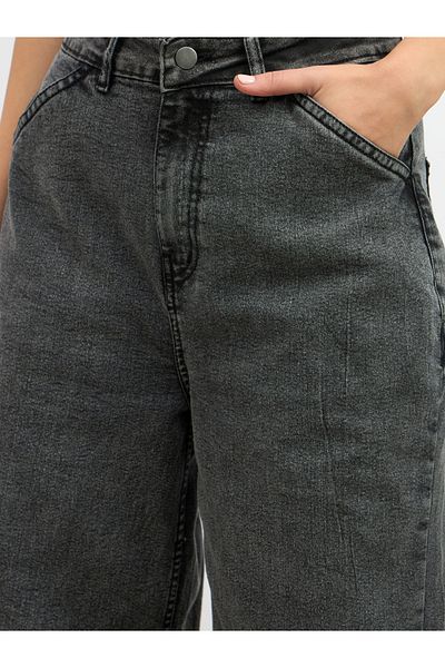 Styli Mid Rise Light Wash Wide Leg Jeans
