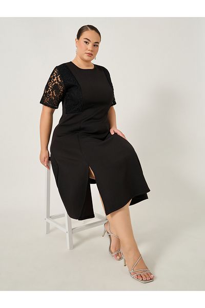 Styli Plus Size Lace Insert Short Sleeve A-Line Midi Dress