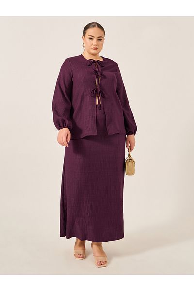 Styli Plus Size Textured Balloon Sleeve Blouse with Tie-Up Detail