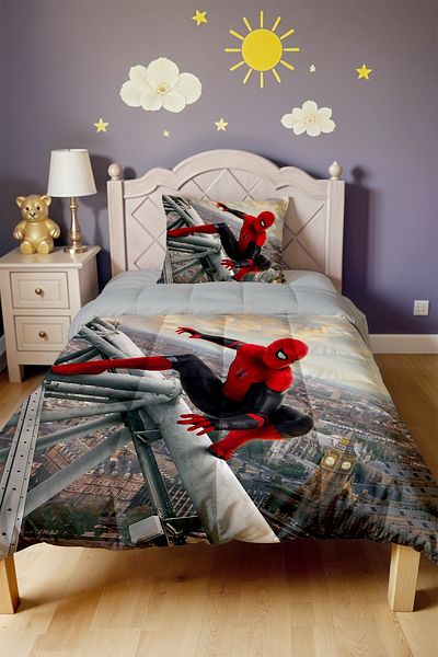 EVPANYA Spider Patterned Single Quilt and Pillowcase in Concrete