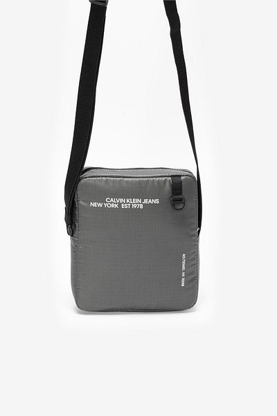 Calvin Klein Sport Essentials Men's Reporter Bag