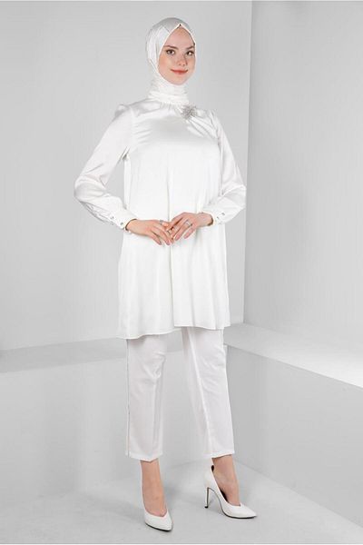 Alvina ACCESSORY DETAILED SATIN TUNIC 43523