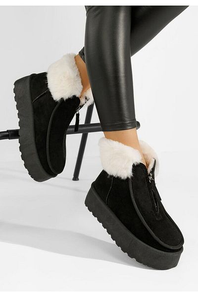 B T Shoes Black Ardella platform boots