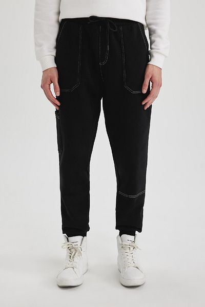 DeFacto Jogger Sweatpants - Κανονική εφαρμογή, κορδόνι στη μέση, ελαστικά πόδια, τσέπες C5384ax24sp