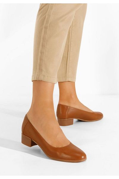 B T Shoes Pantofi cu toc mic Montremy maro