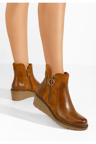B T Shoes Anadva platform boots camel