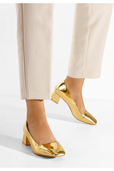 B T Shoes Arola V2 Gold Low Heel Shoes