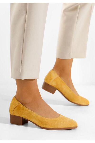 B T Shoes Pantofi Cu Toc Mic Montremy V2 Galbeni