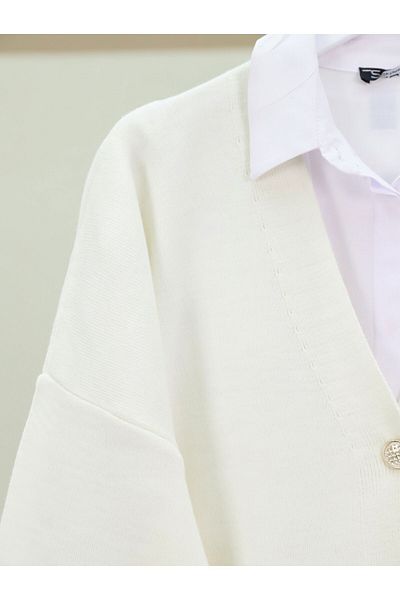 Modamorfo V-Neck Buttoned Oversize Knitwear Cardigan -Cream