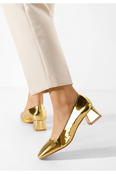 B T Shoes Arola V2 Gold Low Heel Shoes
