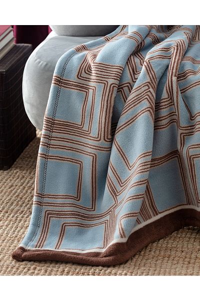 Madame Coco Bedruckte Wellsoft-Decke von Breville