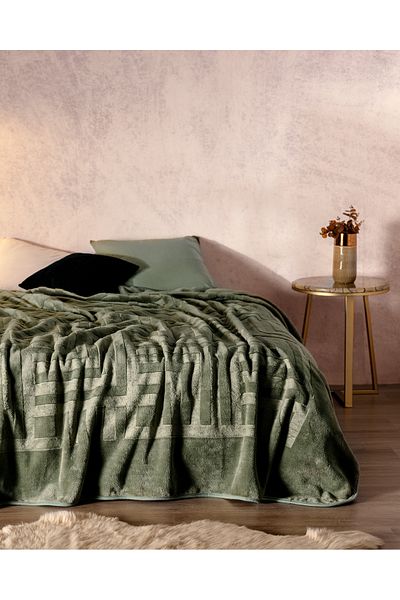Madame Coco Clementine Emboss Nerzdecke
