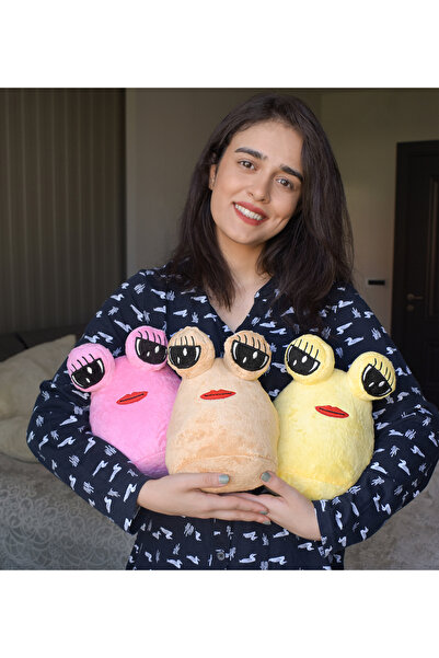 Özgüner Oyuncak Pou Alien Plush: Soft and Cute Space Friend
