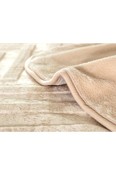 Madame Coco Clementine Emboss Nerzdecke