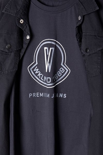 Cansın Mini Tricou negru cu gât roșu Cămașă de jeans pentru băiat cu buzunar la piept 20079