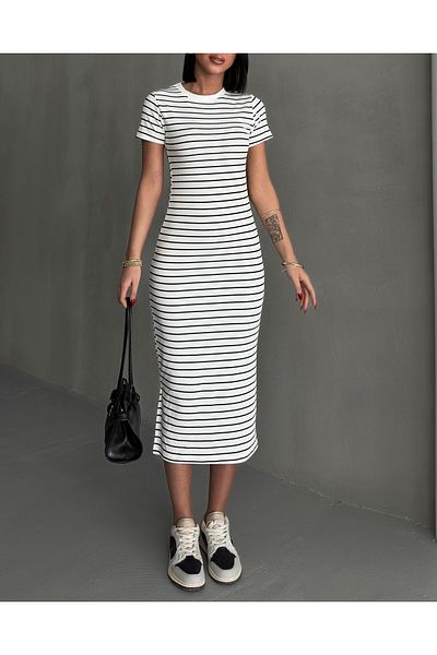 BEJNA Weißes, gestreiftes, dehnbares, langes Strickkleid für Damen mit Schlitz