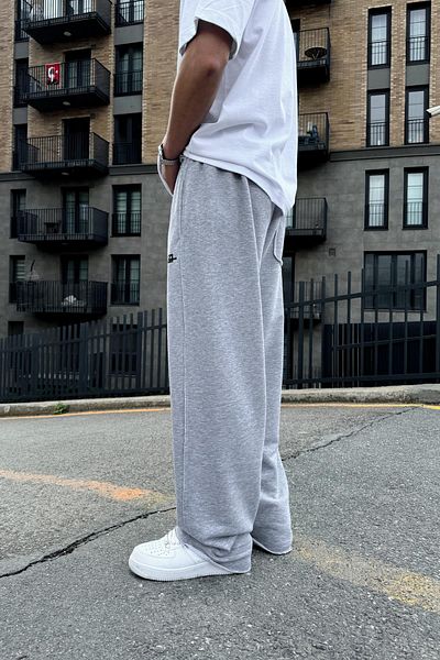 Flaw Wear Print Detail Ripped Model Sweatpants