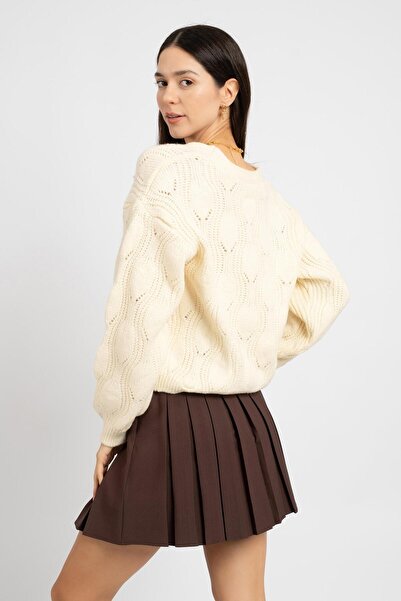 RTD&VLD Women's Vita S142 Cashew Pearl Gold Buttoned Knitwear Cardigan Ecru