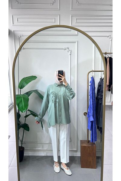 Cloche Navi̇s Embroidered Shirt