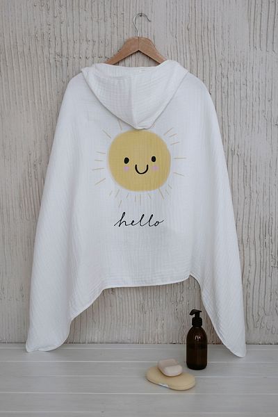 Tuğba Kuğu 4 Layers Muslin Hooded Towel - Pure Baby Series - Smiling Soft Sun