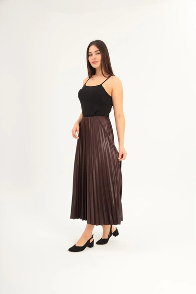 exxitcollection Hijab Πλισέ Δερμάτινη Φούστα Look