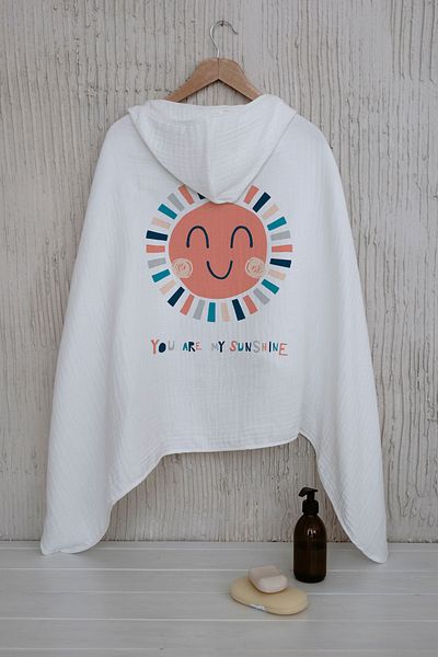 Tuğba Kuğu 4 Layers Muslin Hooded Towel - Pure Baby Series - Smiling Colorful Sun