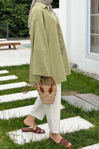 My Blog Khakifarbene Kimono-Bluse aus 100 % Leinen mit Spitzendetail