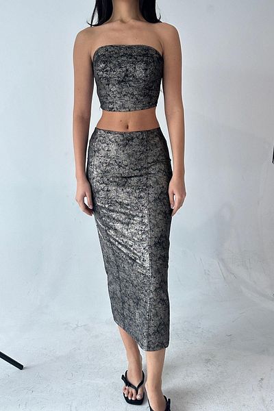 World Fashion Trends Wft2802 Black Top Shiny Skirt Slit Suit