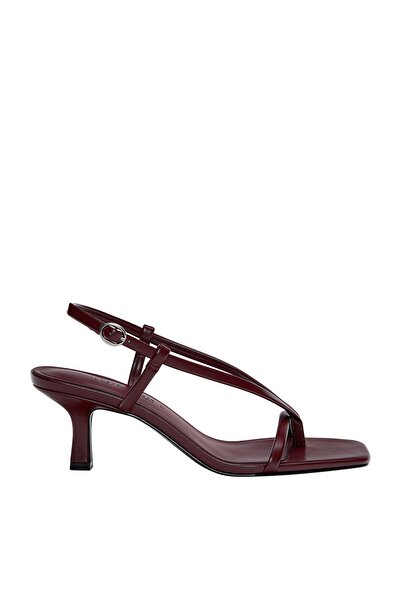 Pull & Bear Topuklu bantlı sandalet