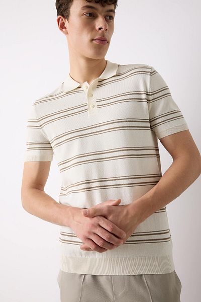 DeFacto Regular Fit Polo Neck Short Sleeve Knitwear Polo T-Shirt E2665Ax25Sp