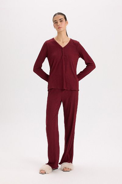 DeFacto Set pijama Fall In Love, cu decolteu în V, cu mânecă lungă, cu nasturi, cu talie elastică, cu picioare largi