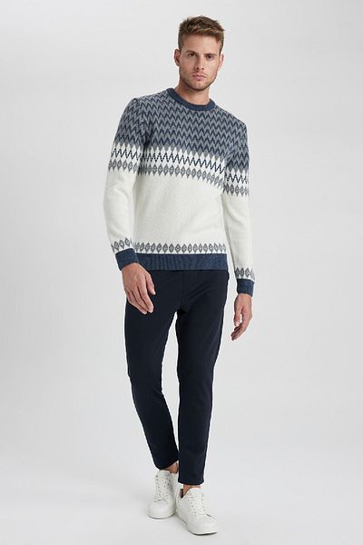DeFacto Pletený svetr Regular Fit se vzorem Crew Neck Y0632az23wn
