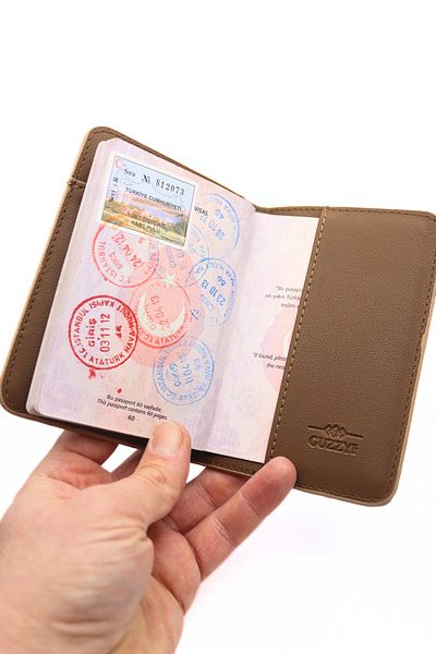 GUZZYLife Vegan Leather Credit Card Holder Light Brown Plain Surface Passport Case with Money Compartment Passport Holder