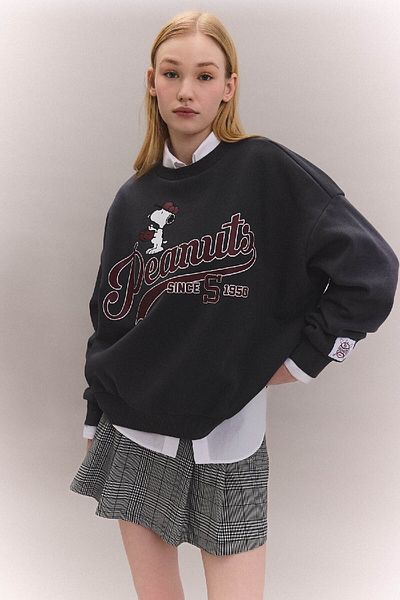 DeFacto Snoopy Print Oversize Crew Neck Thick Sweatshirt - C4749Ax24Sp