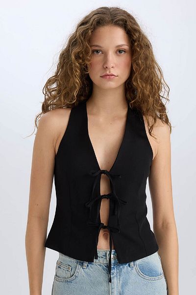 DeFacto Christmas Themed V-Neck Tie-Up Blazer Vest E2439Ax24Wn