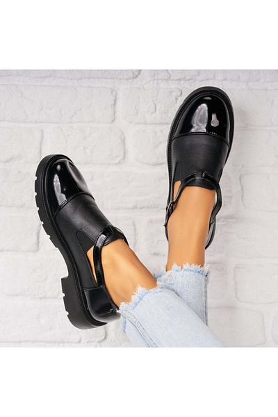 Joana Women's casual shoes in black patent leather Mina